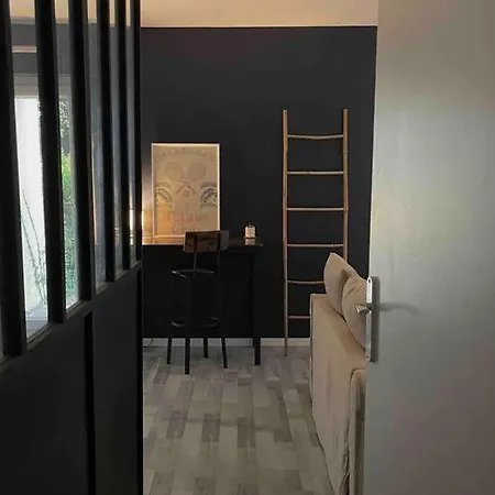 Apartamento Avec Jardin *
